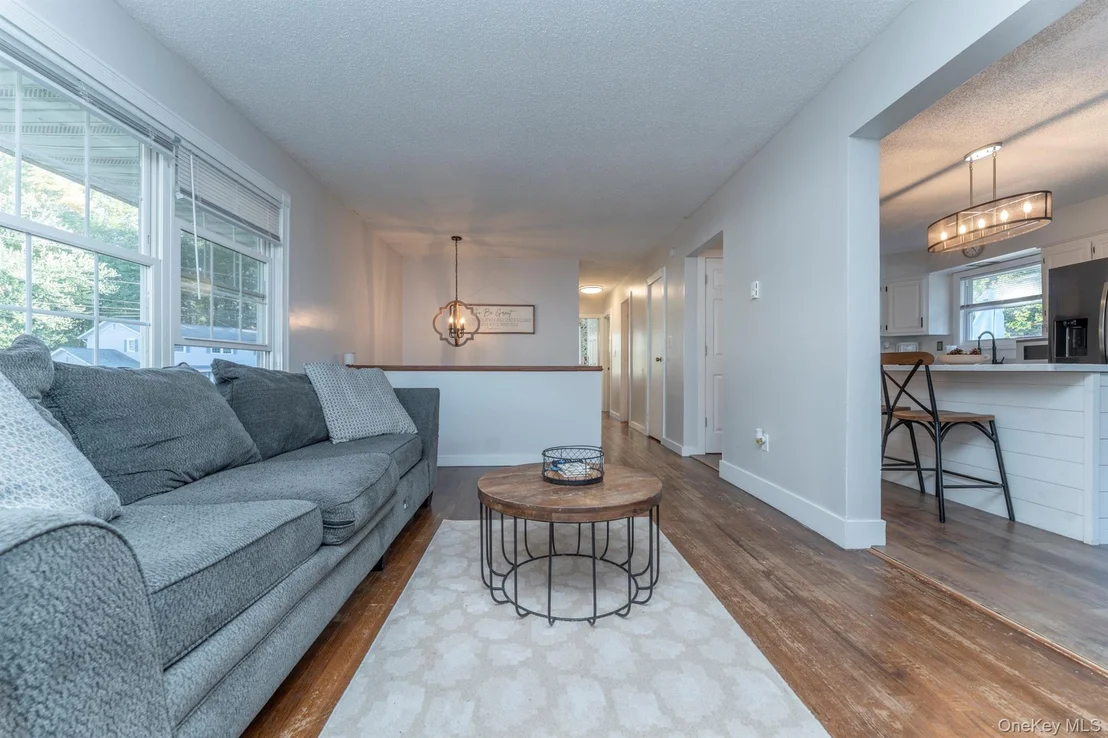 Photo of 30 Willow Road