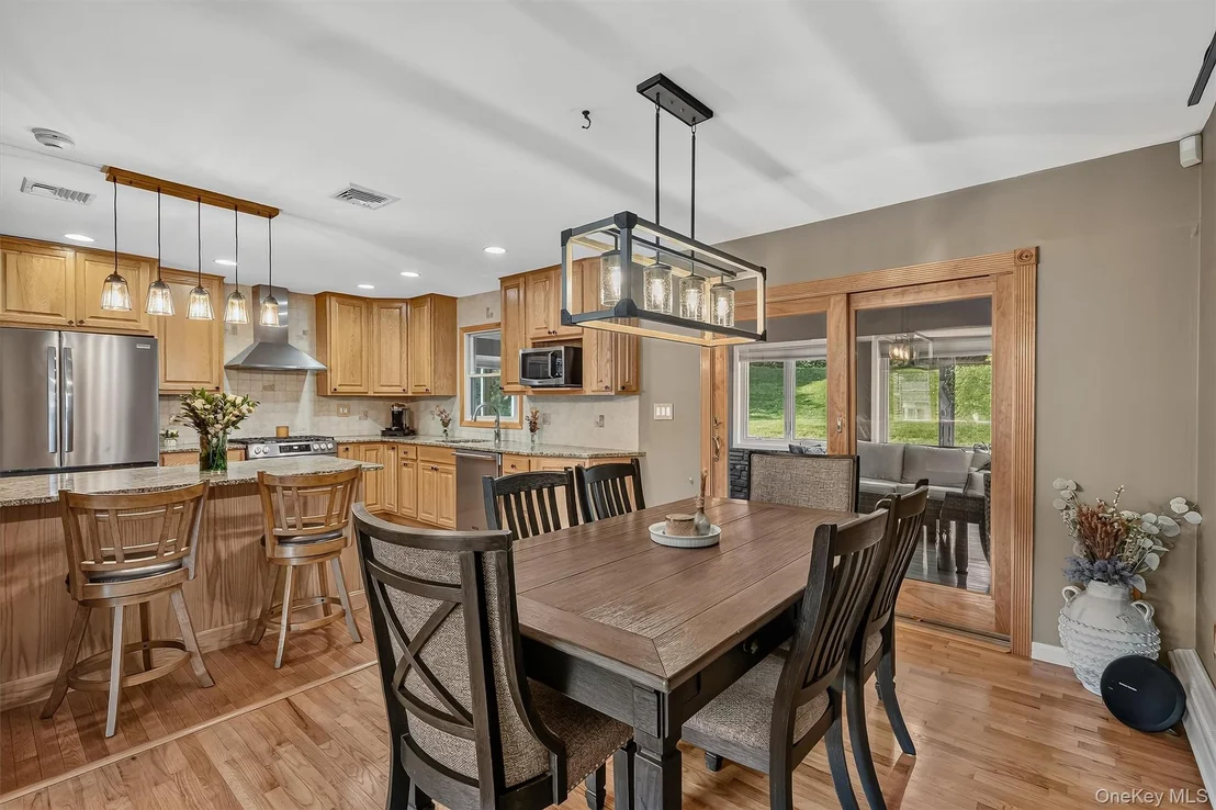Photo of 10 Pine Drive