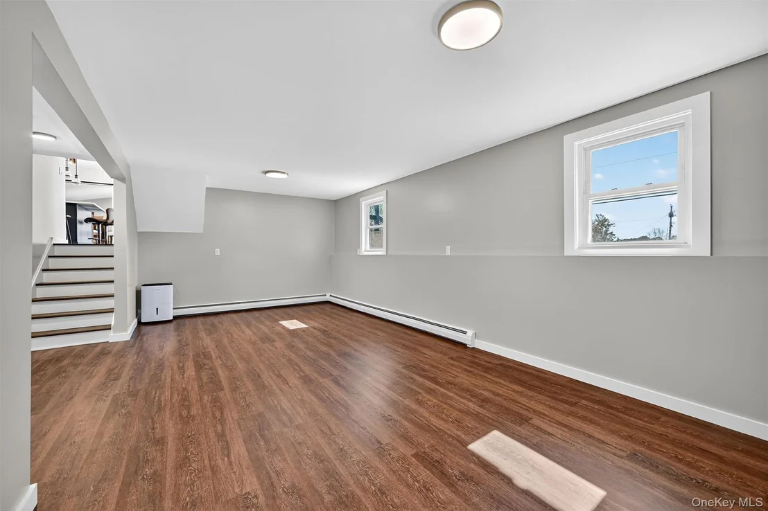 Photo of 10 Elizabeth Drive
