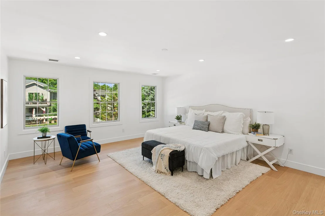 Photo of 1222 Powell Avenue