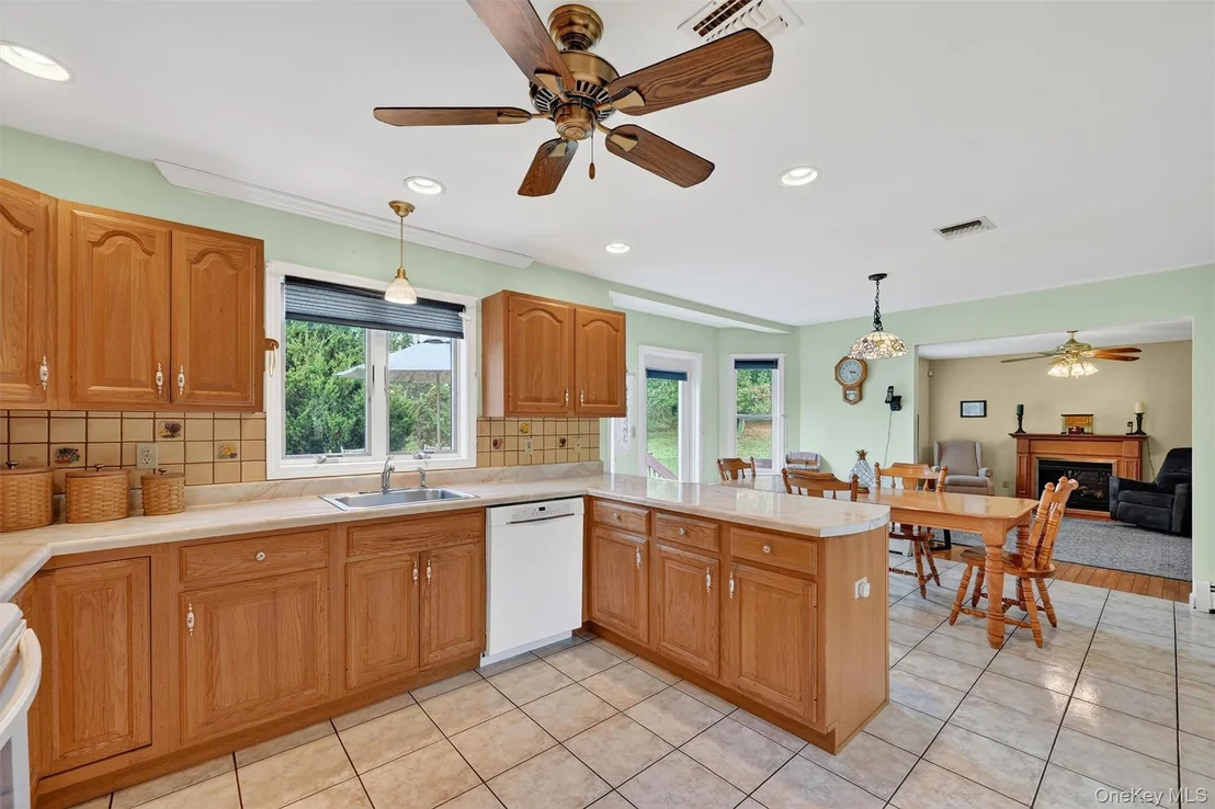 Photo of 3 DeRose Lane