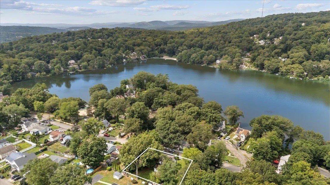 Photo of 92 Lake Drive