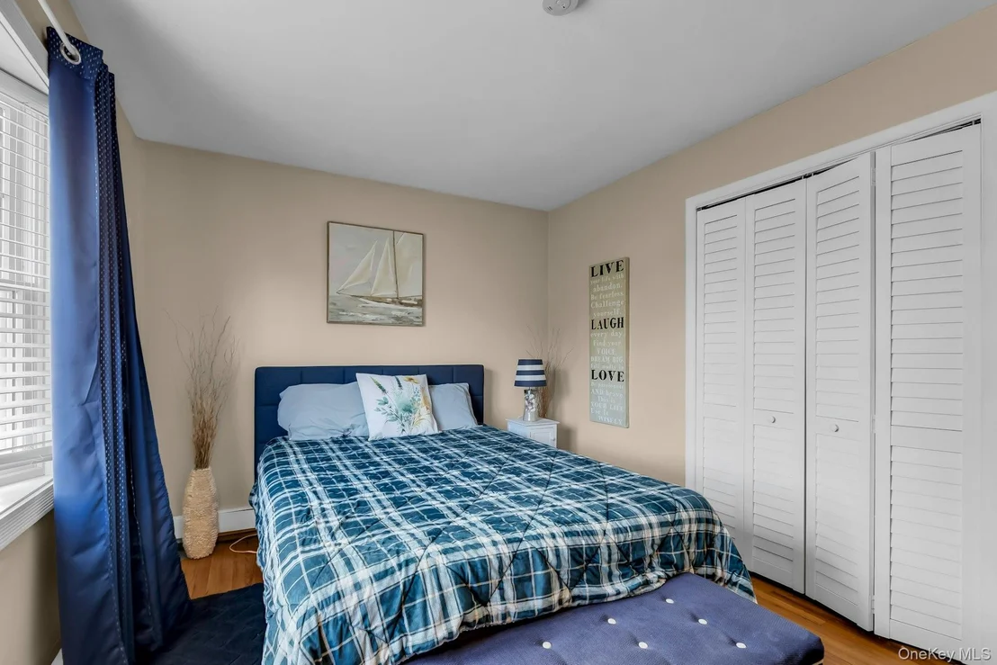 Photo of 358 Rider Avenue