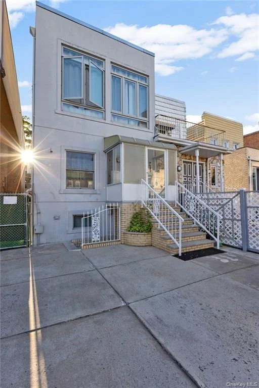 Photo of 82 W End Avenue