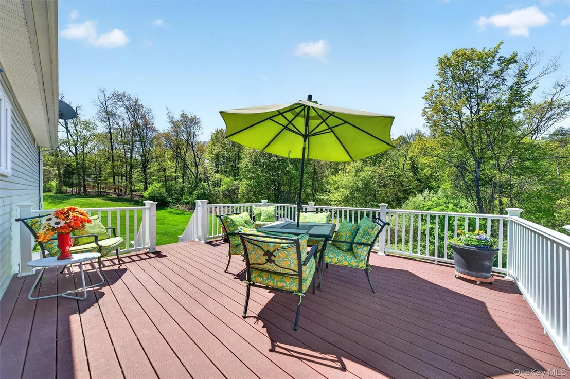 Photo of 7 Deangelis Drive