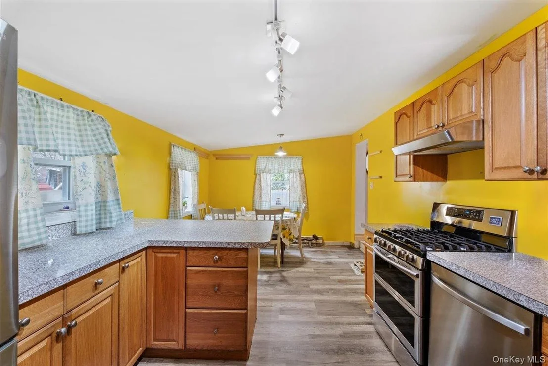Photo of 45 Laurel Road