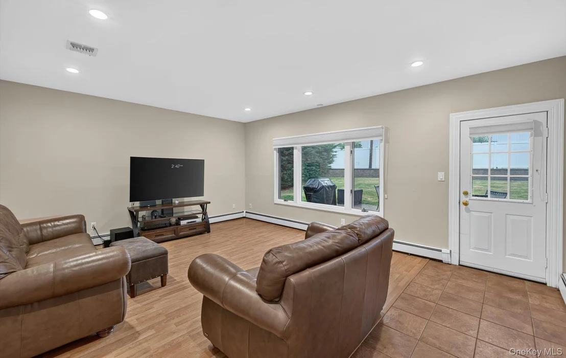 Photo of 40 Pittoni Drive