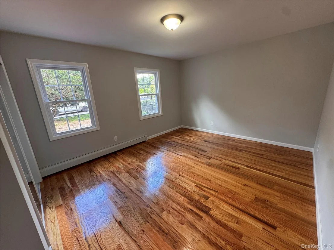 Photo of 4 Barnes Road