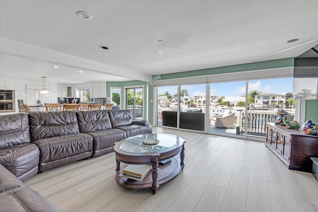 Photo of 2940 Lee Place
