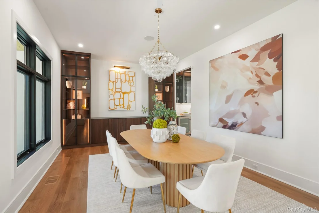 Photo of 11 Boxwood Lane