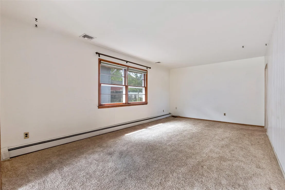 Photo of 156 2nd Street