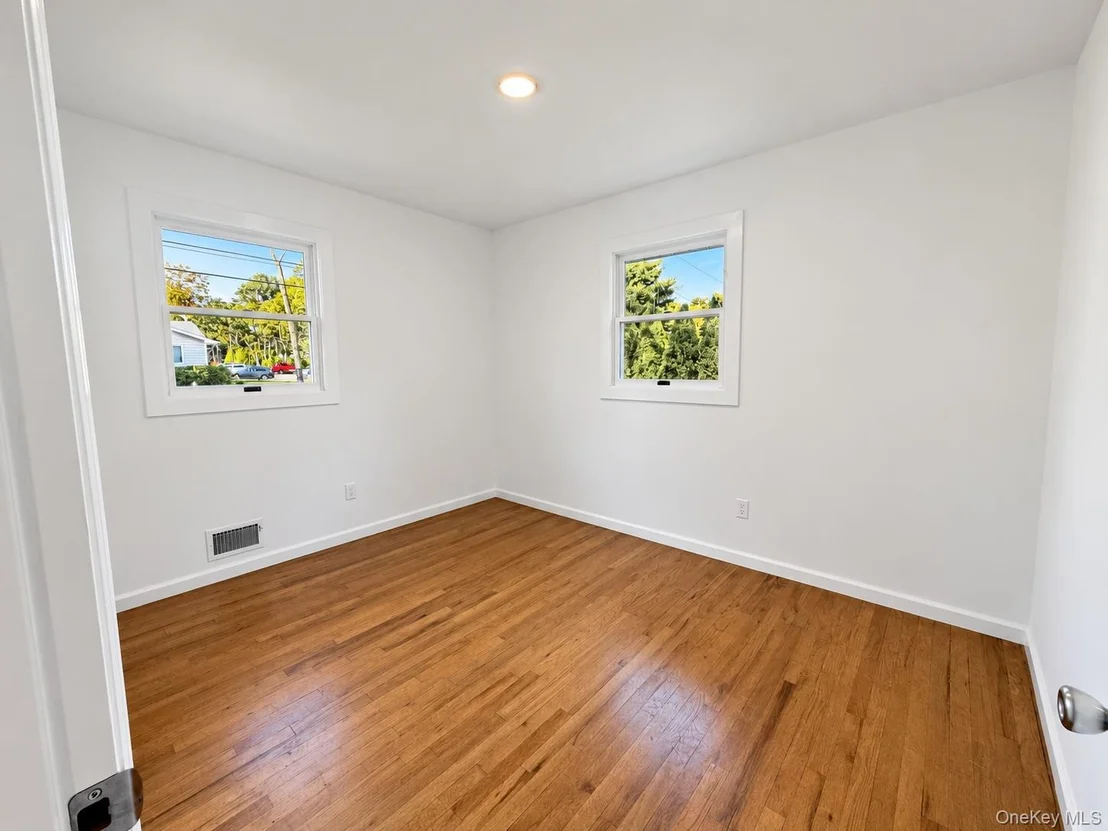 Photo of 22 Maryland Boulevard