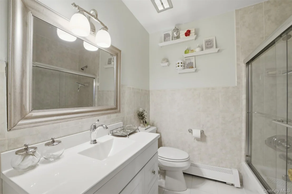 Photo of 161 Geymer Drive