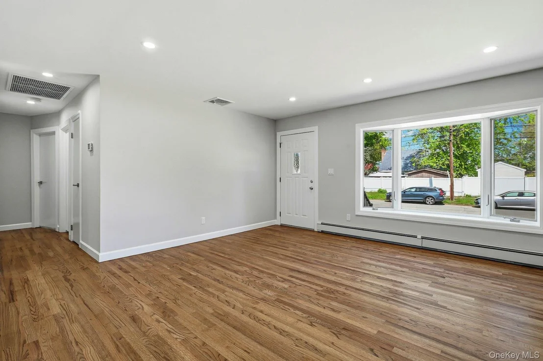 Photo of 21 Robbins Street