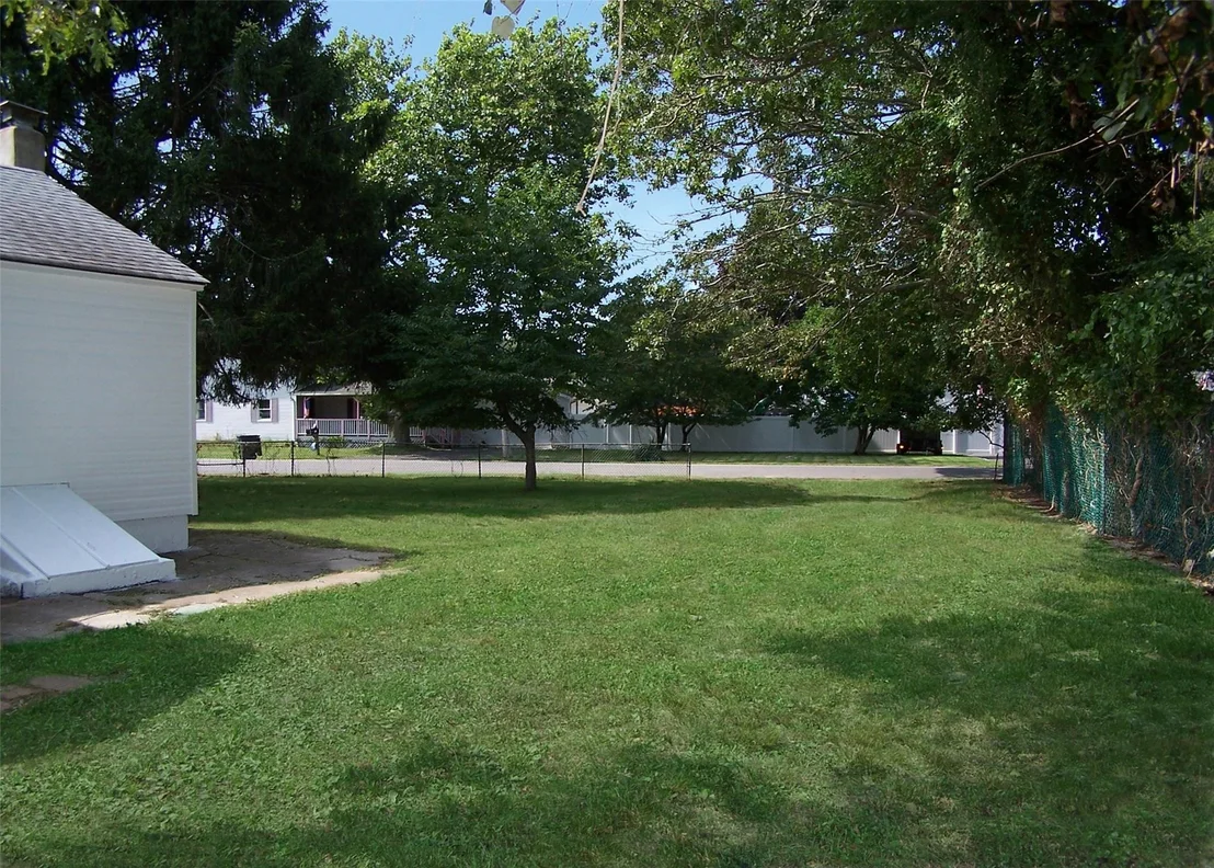 Photo of 1 Hampton Road