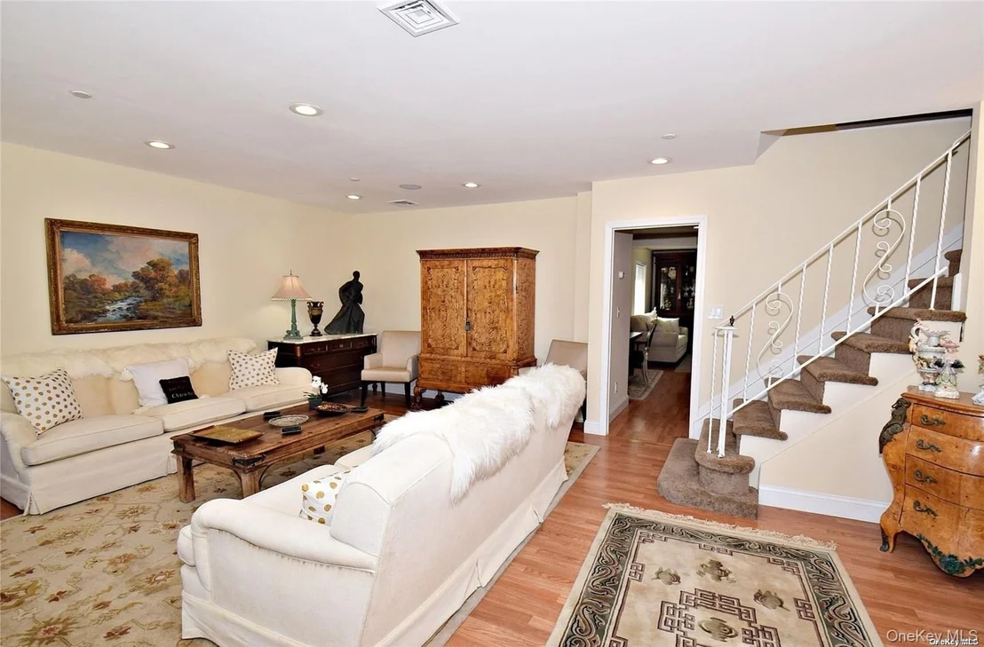 Photo of 3434 Colony Drive