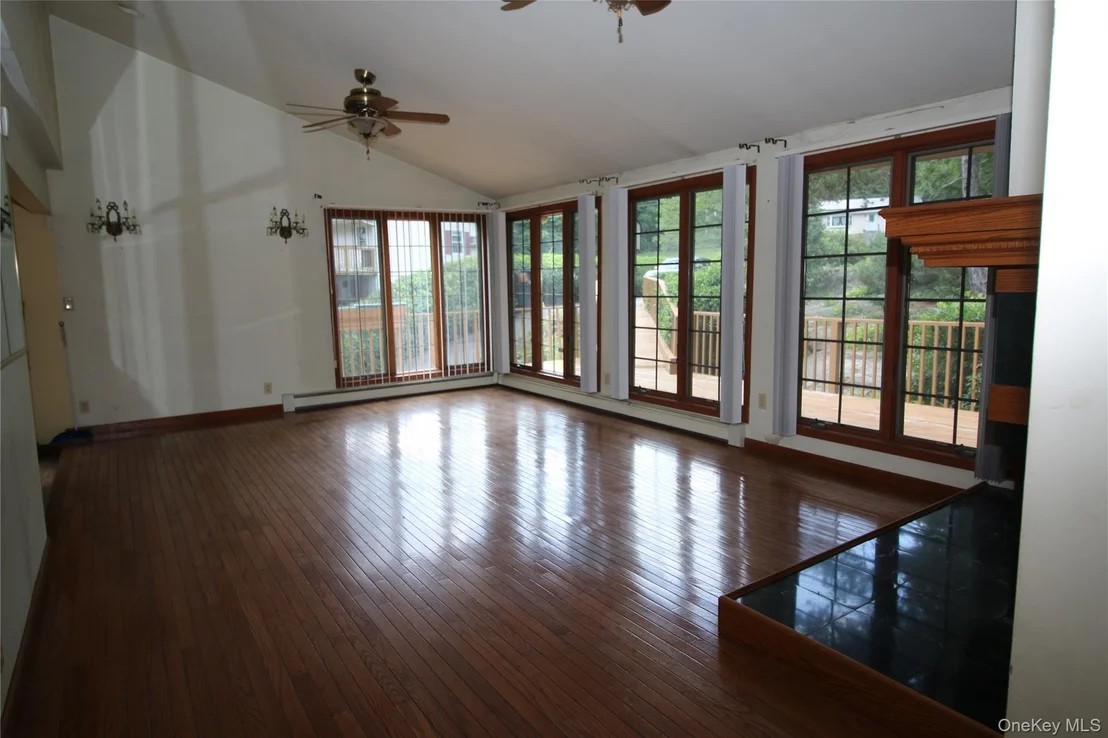 Photo of 58 Kentview Drive