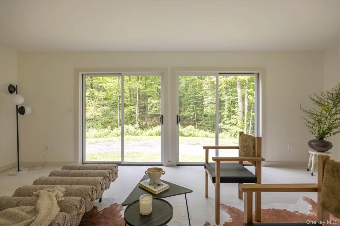 Photo of 332 Mohonk Road
