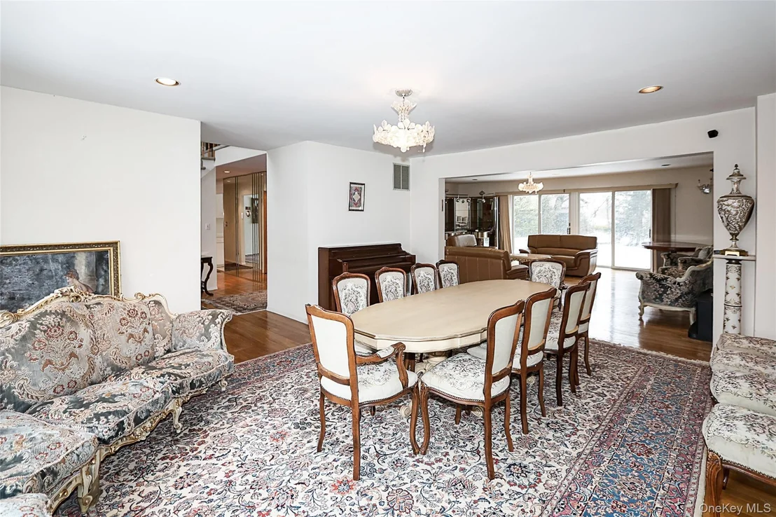 Photo of 28 Polo Road