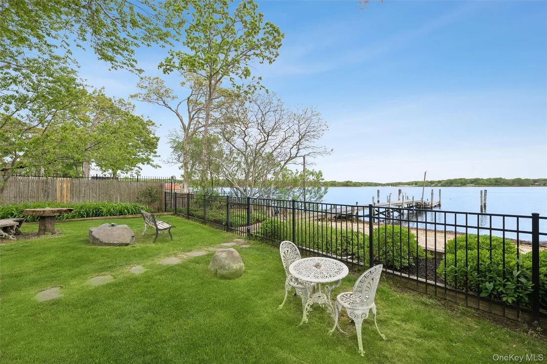 Photo of 128 Crystal Beach Boulevard