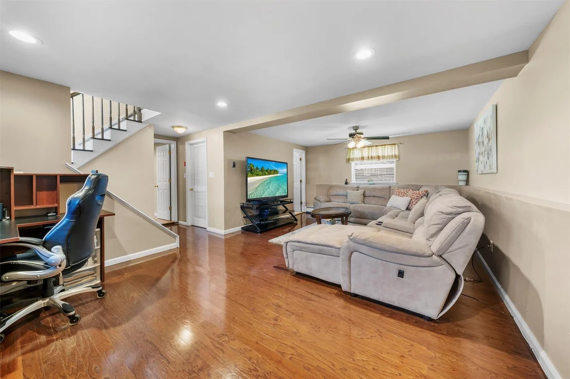 Photo of 18 Grant Drive
