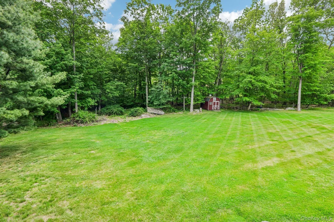 Photo of 33 Sutherland Drive