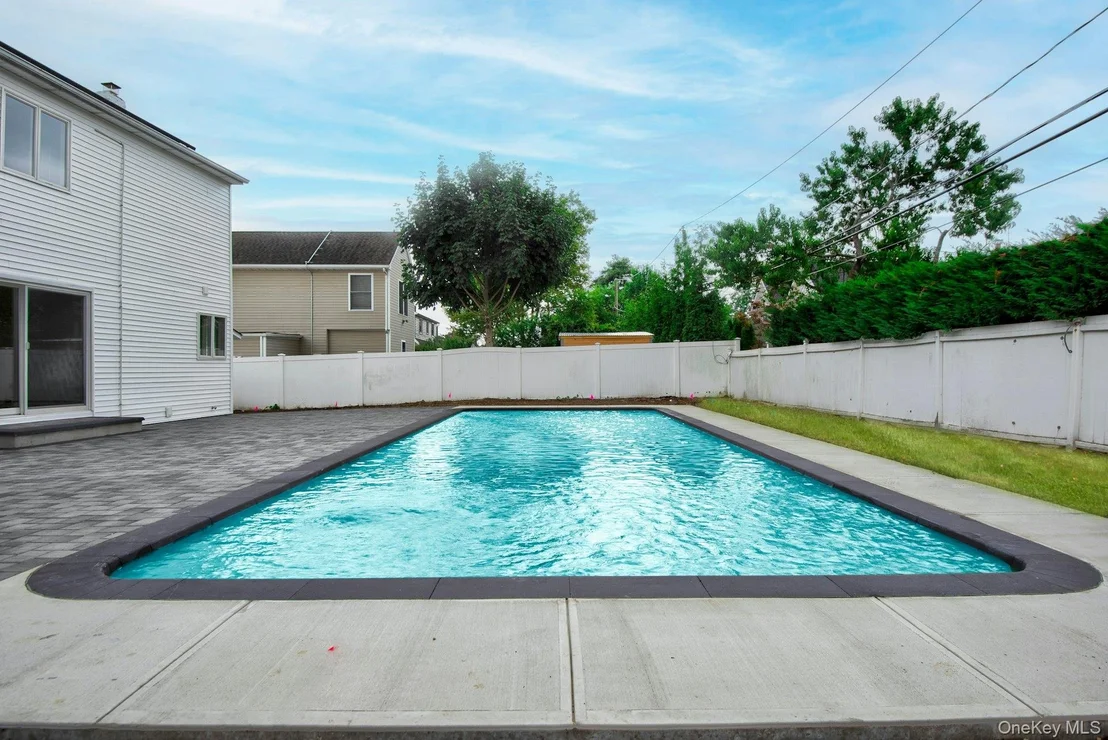 Photo of 115 Rita Drive