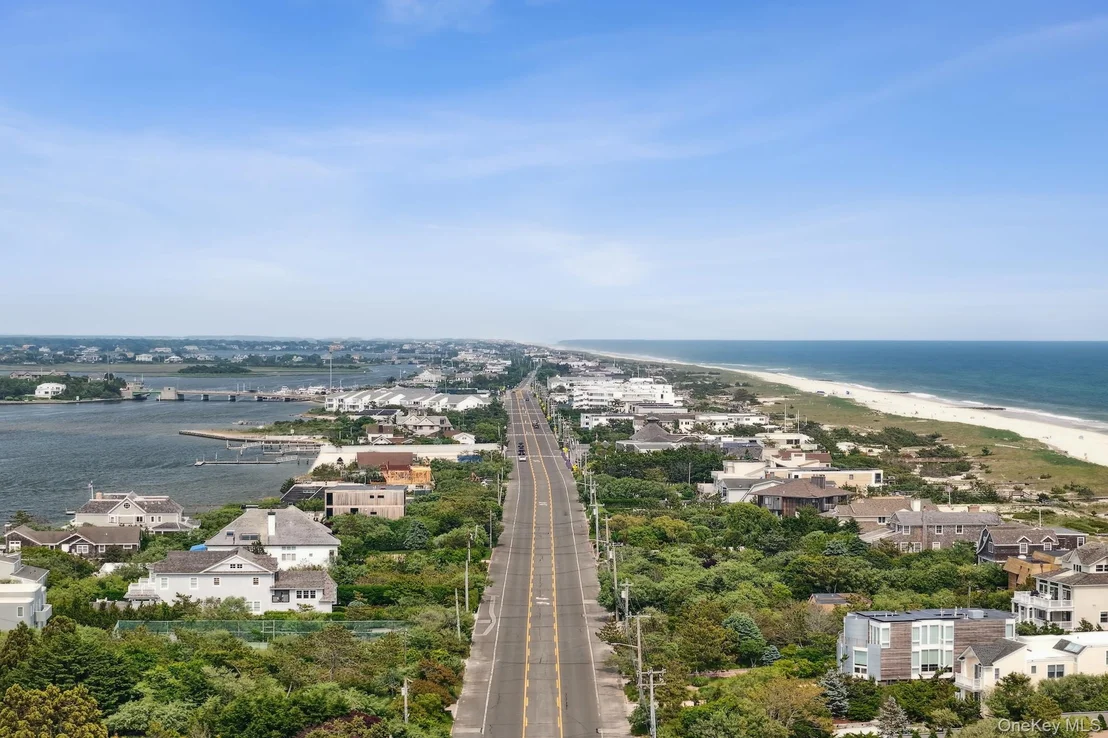 Photo of 355 Dune Rd