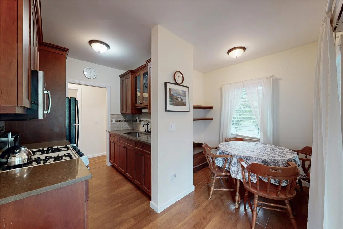 Photo of 47 Champlain Drive