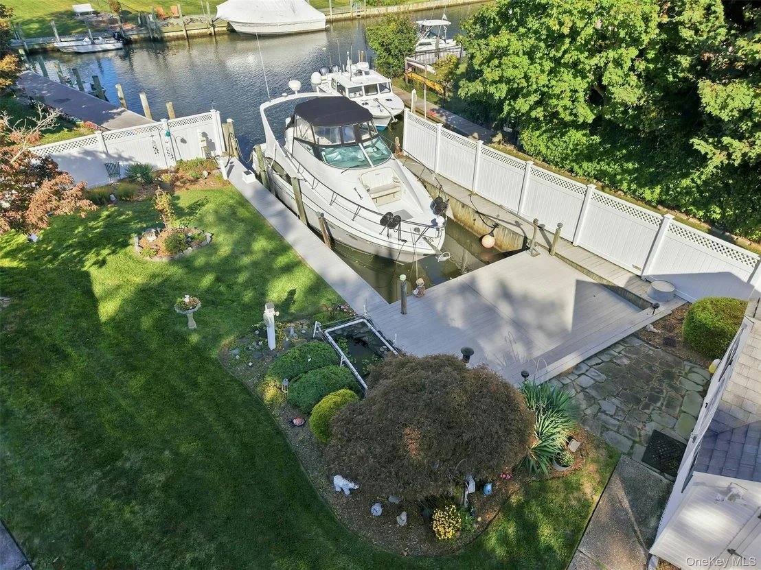 Photo of 75 Bayview Drive