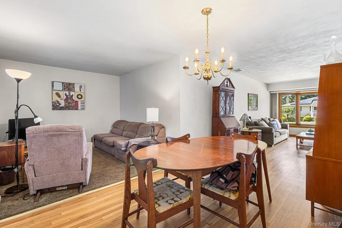 Photo of 37 Beaumont Drive