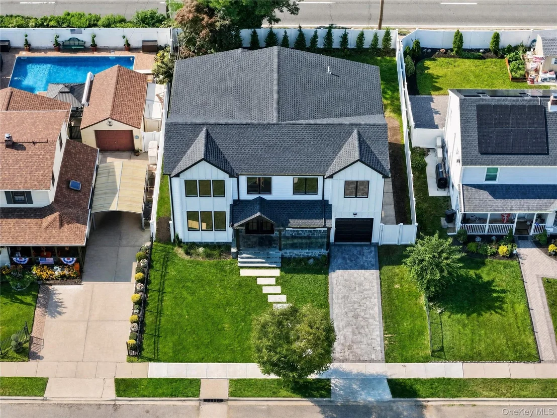 Photo of 44 Meadow Lane
