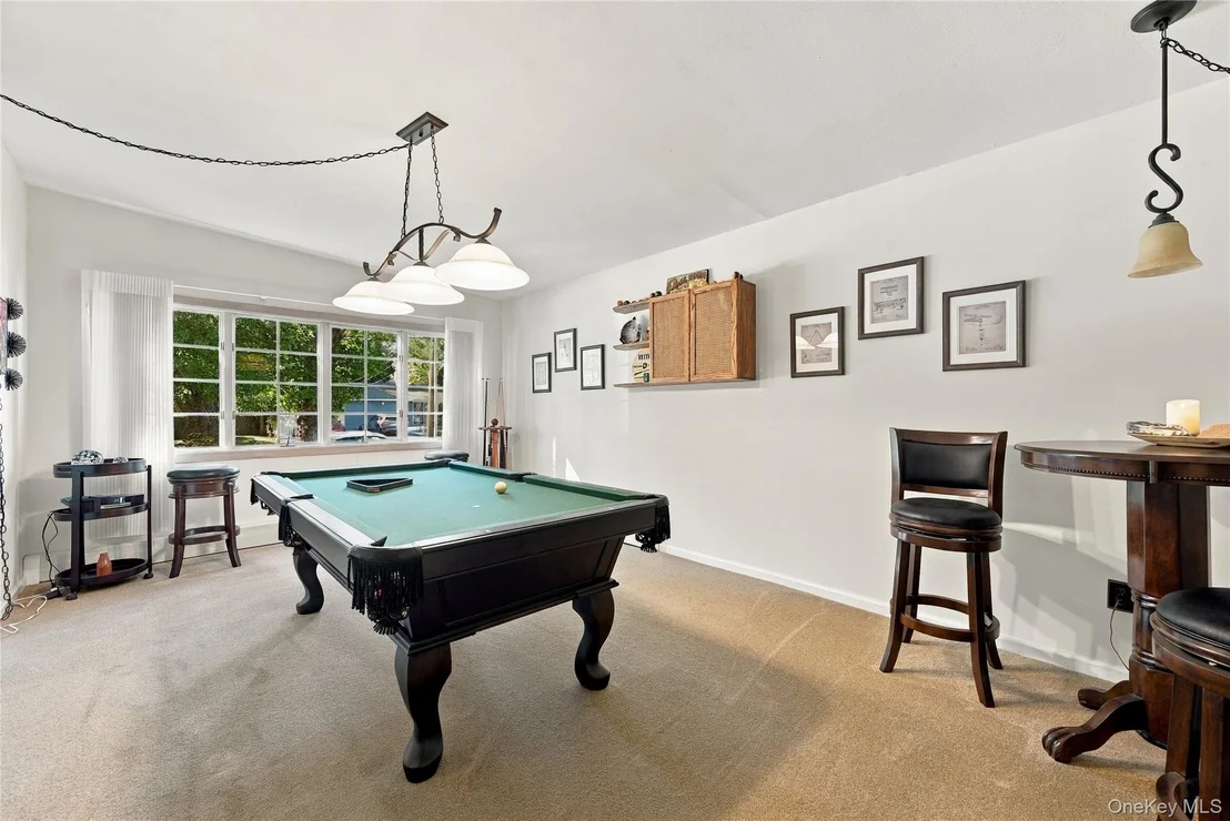 Photo of 75 Bayview Drive