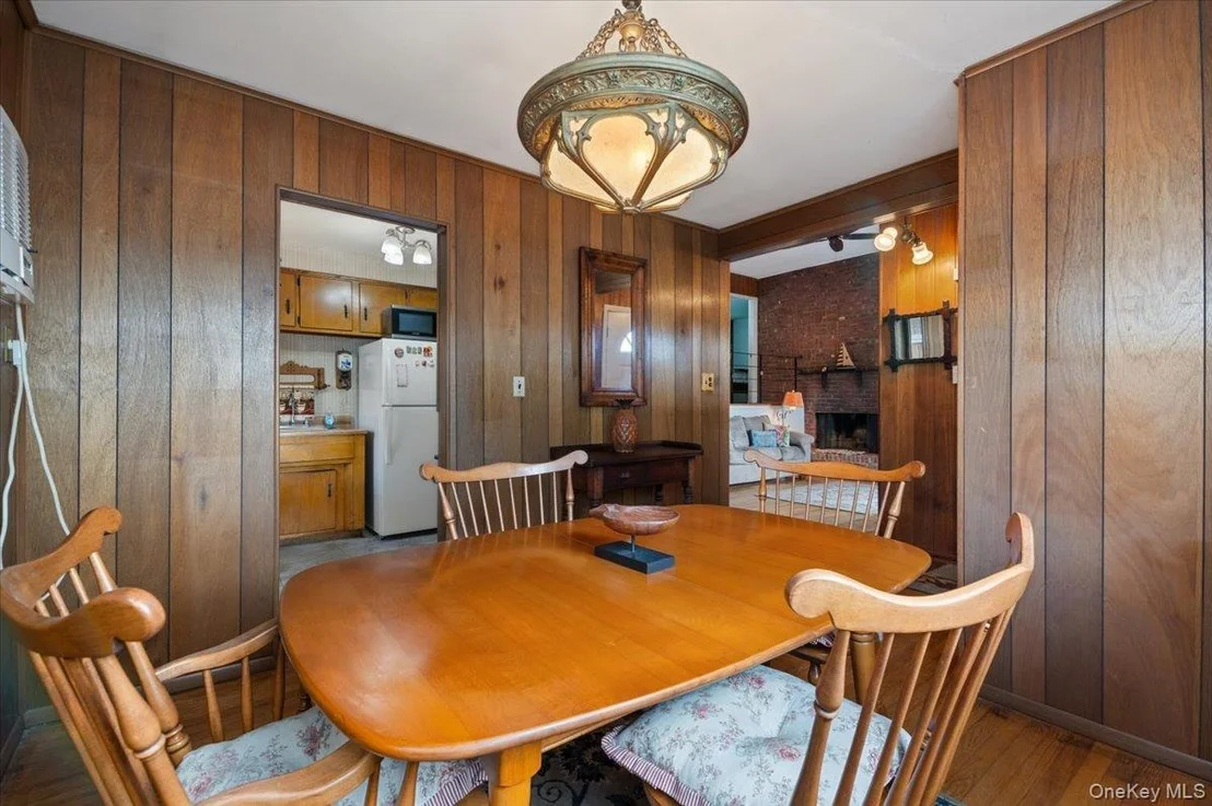 Photo of 3836 Windsor Drive