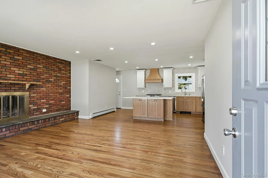 Photo of 21 Robbins Street