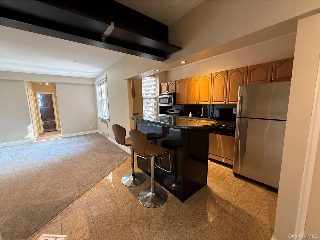 Photo of Unit B38 at 796 Bronx River Road