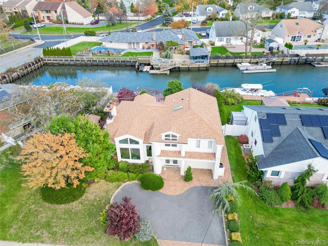 Photo of 2729 Shore Drive