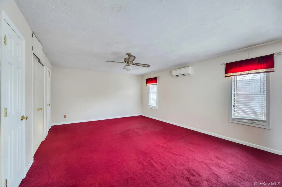 Photo of 40 Sequoia Way