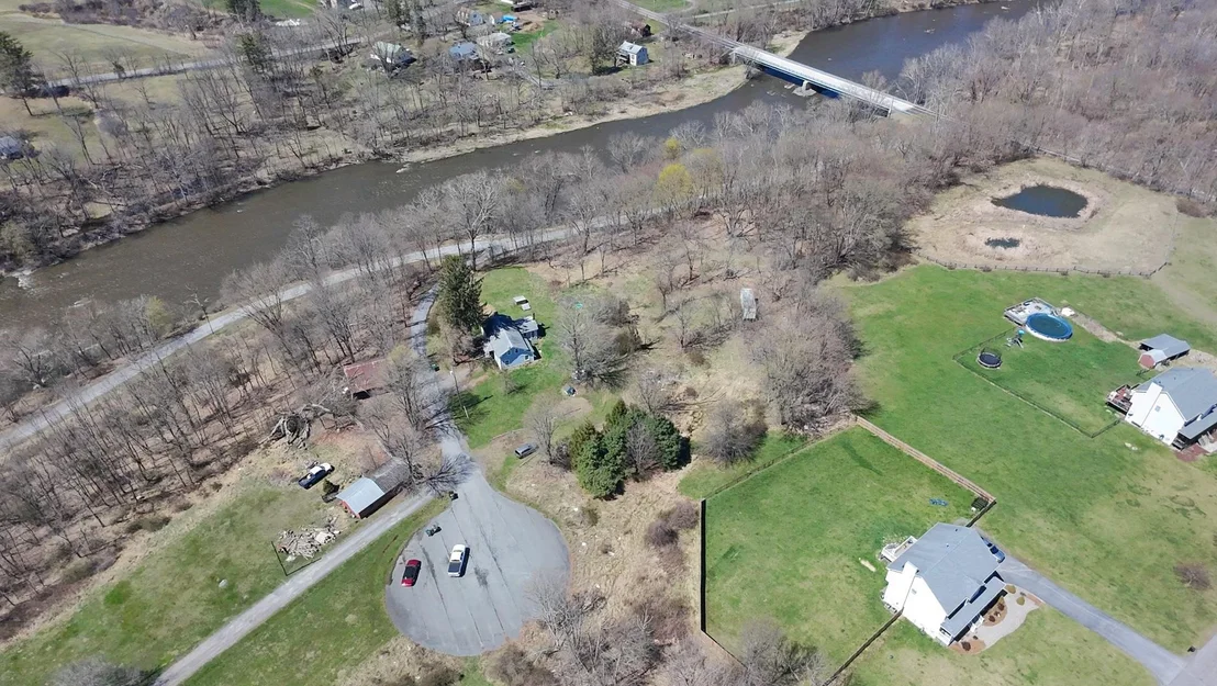 Photo of 43 Hoffman Road