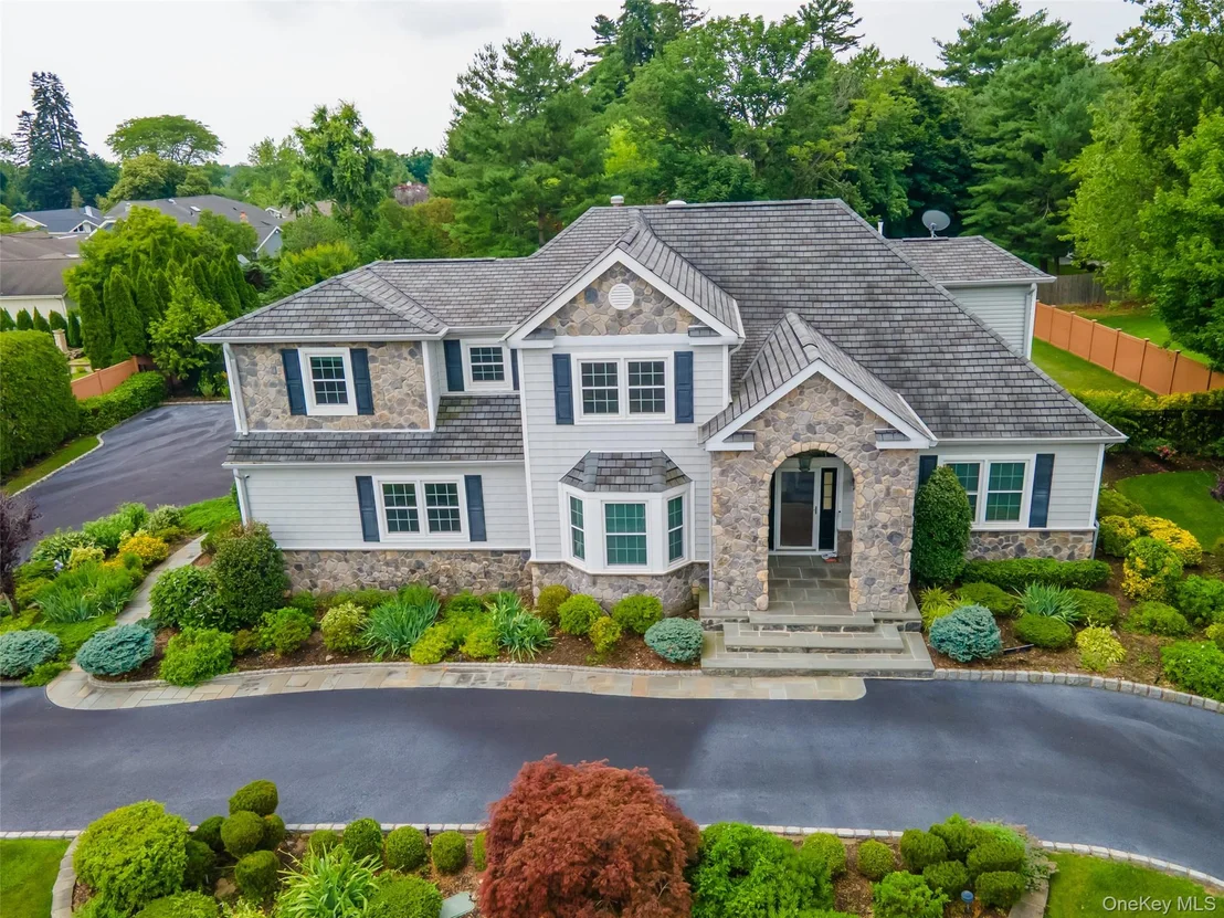 Photo of 8 Parkview Drive