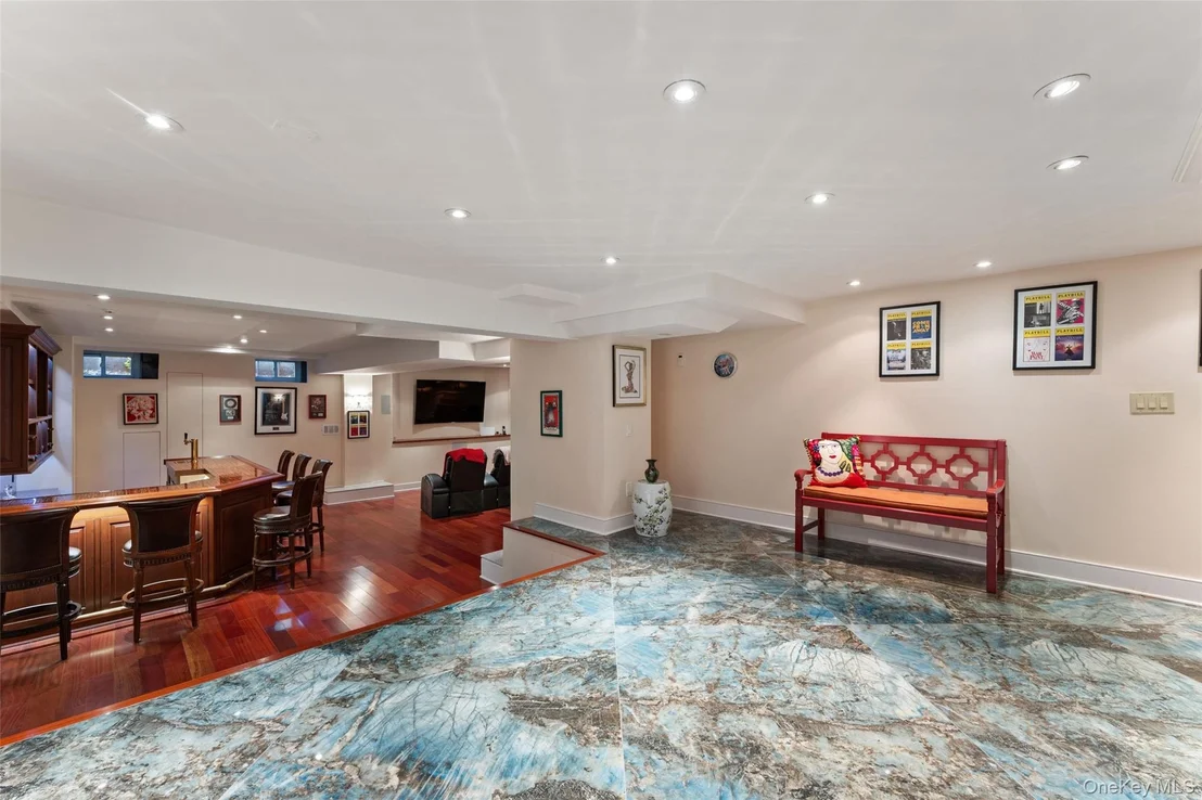 Photo of 5 Cooper Road