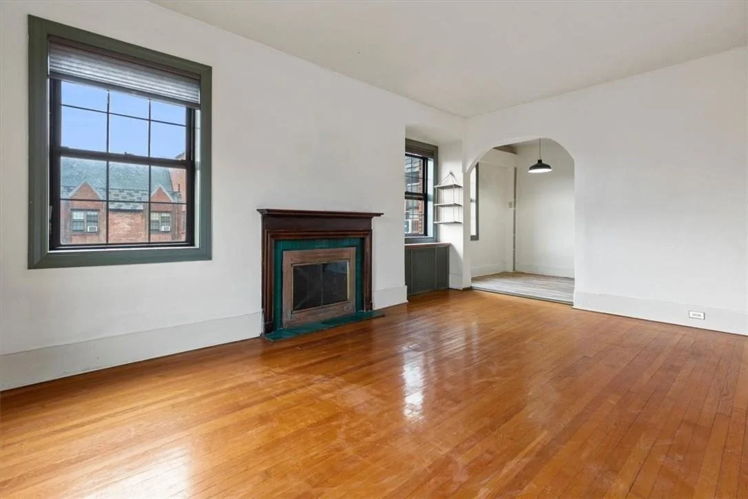 Photo of Unit 6A at 828 Bronx River Road
