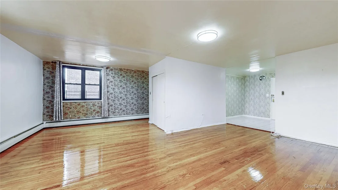 Photo of Unit 4E at 99-35 59th Avenue
