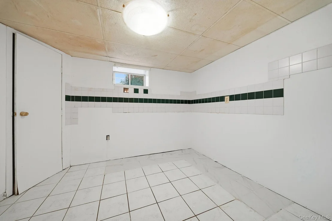 Photo of 88 Meyer Avenue