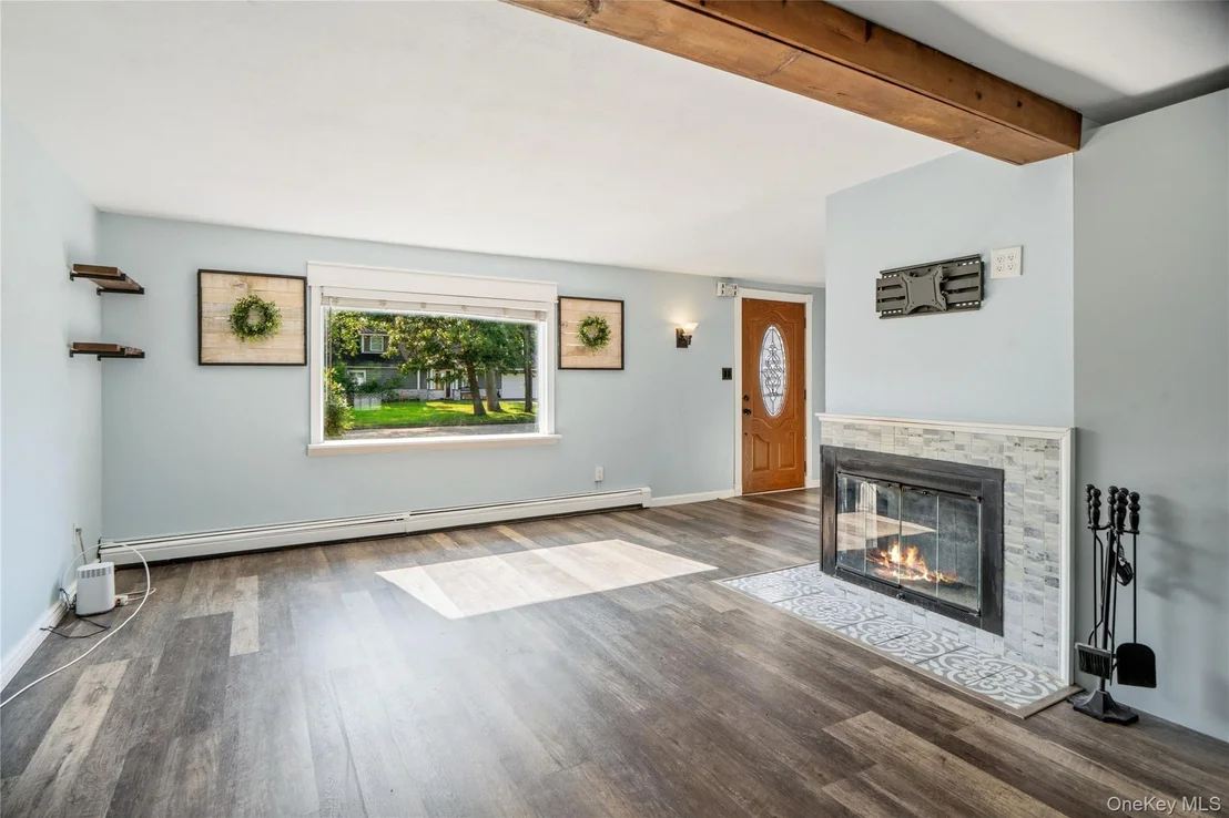 Photo of 21 Hackberry Lane