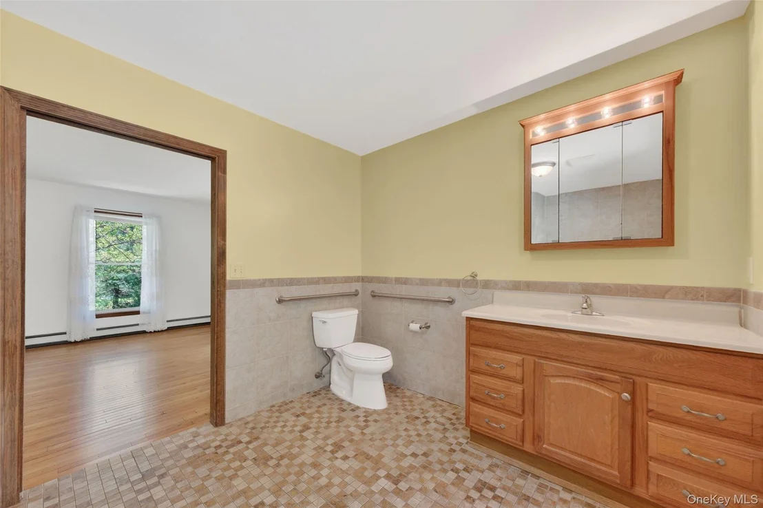 Photo of 33 Farview Road