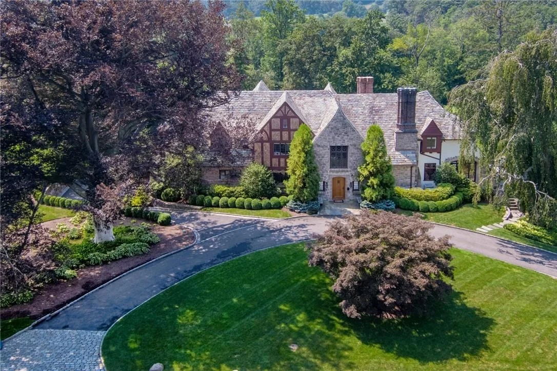 Photo of 53 Park Drive S