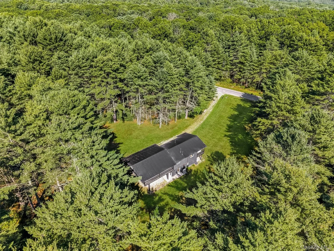 Photo of 165 Dexheimer Road