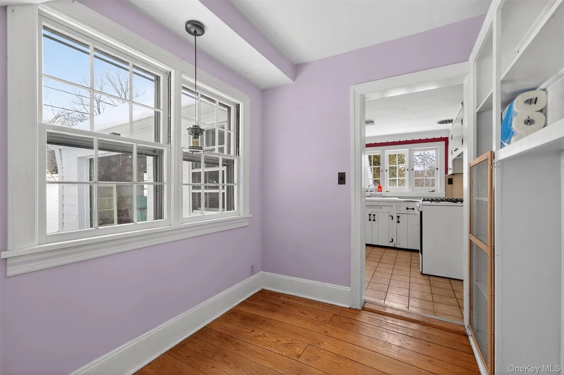 Photo of 74 Onderdonk Road