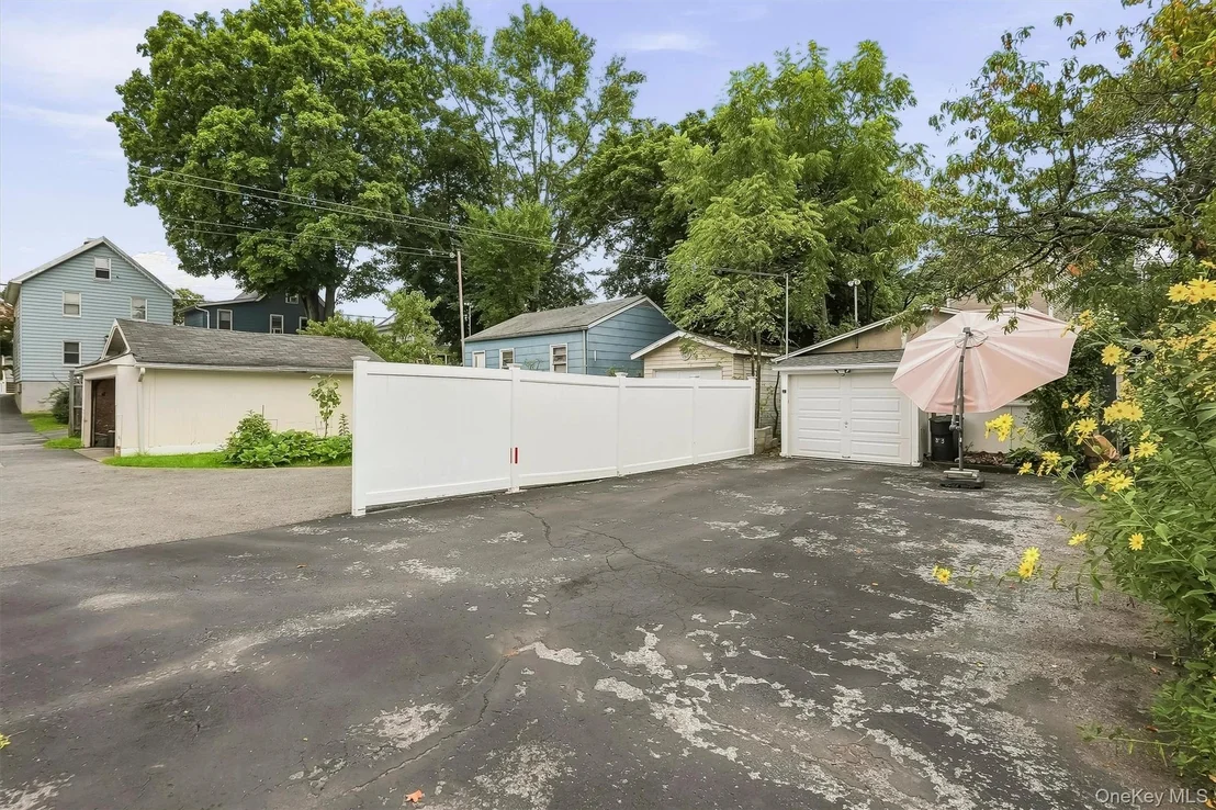 Photo of 313 Depew Street